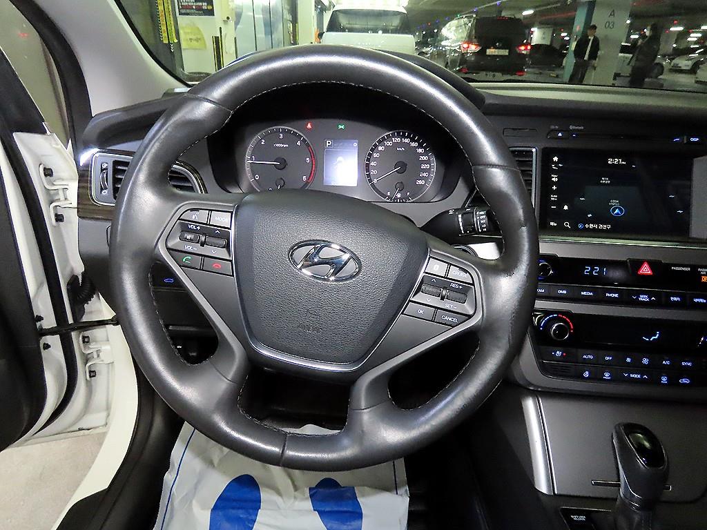 현대 LF쏘나타 1.7 디젤 스마트 - 이미지 13