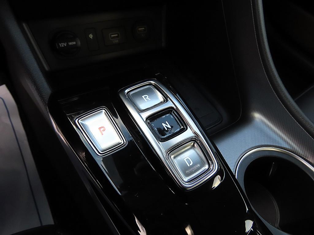 현대 쏘나타(DN8) 하이브리드 2.0 HEV 프리미엄 패밀리 - 이미지 18