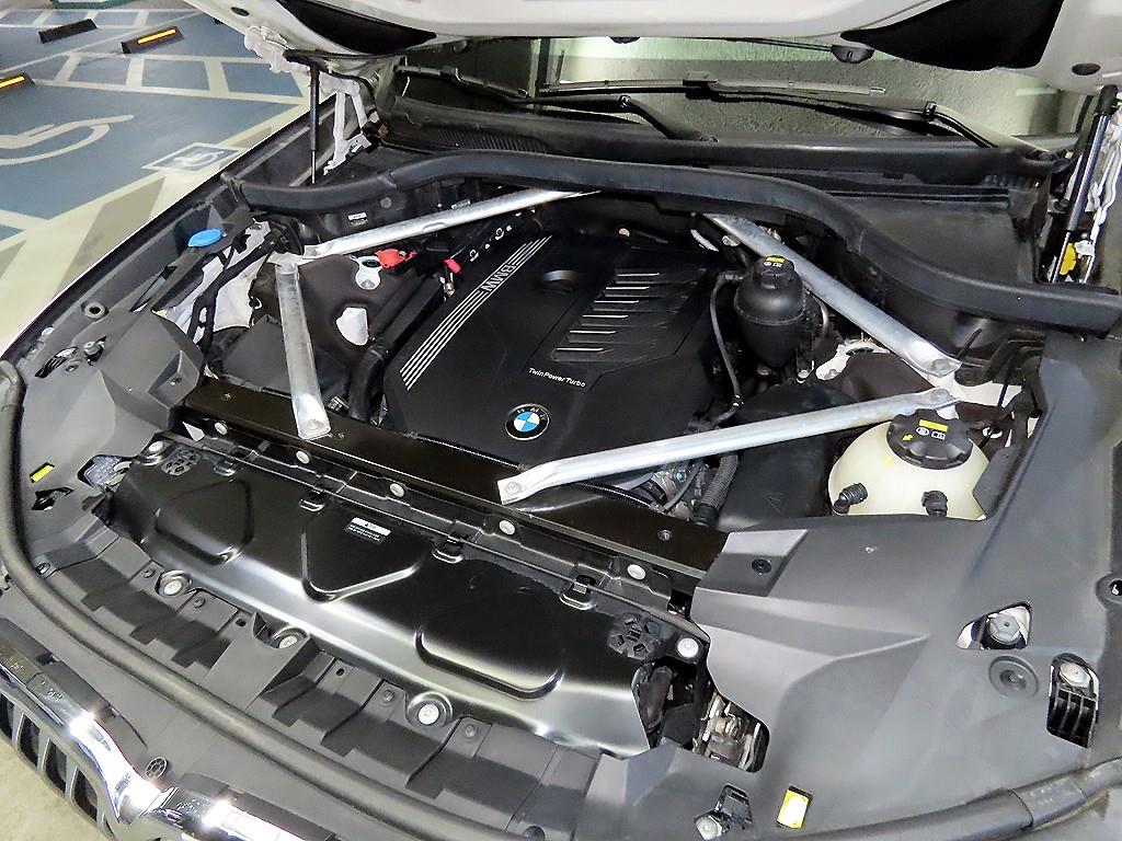 BMW X7 40i xDrive M스포츠 팩 - 이미지 9