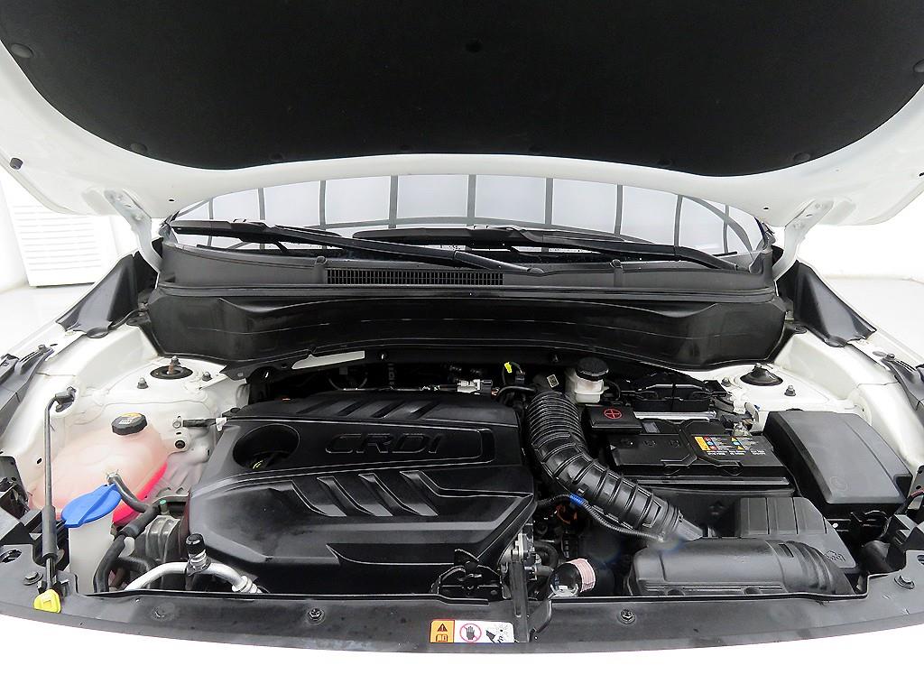 기아 셀토스 1.6 디젤 2WD 프레스티지 - 이미지 6