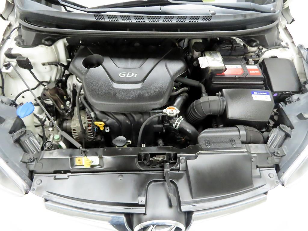 현대 더 뉴아반떼MD 1.6 GDi 스마트 - 이미지 6