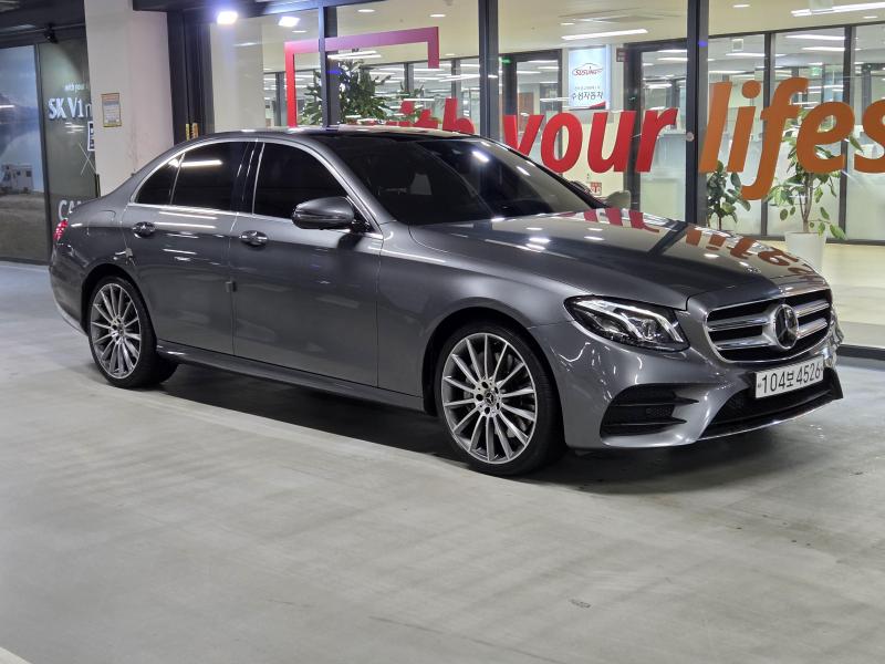 벤츠 E클래스(5세대) E350 4매틱 AMG 라인 - 이미지 9