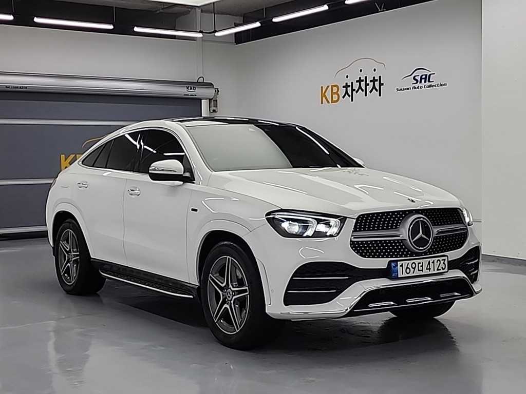 벤츠 GLE클래스(4세대) GLE 350e 4매틱 쿠페 - 이미지 15