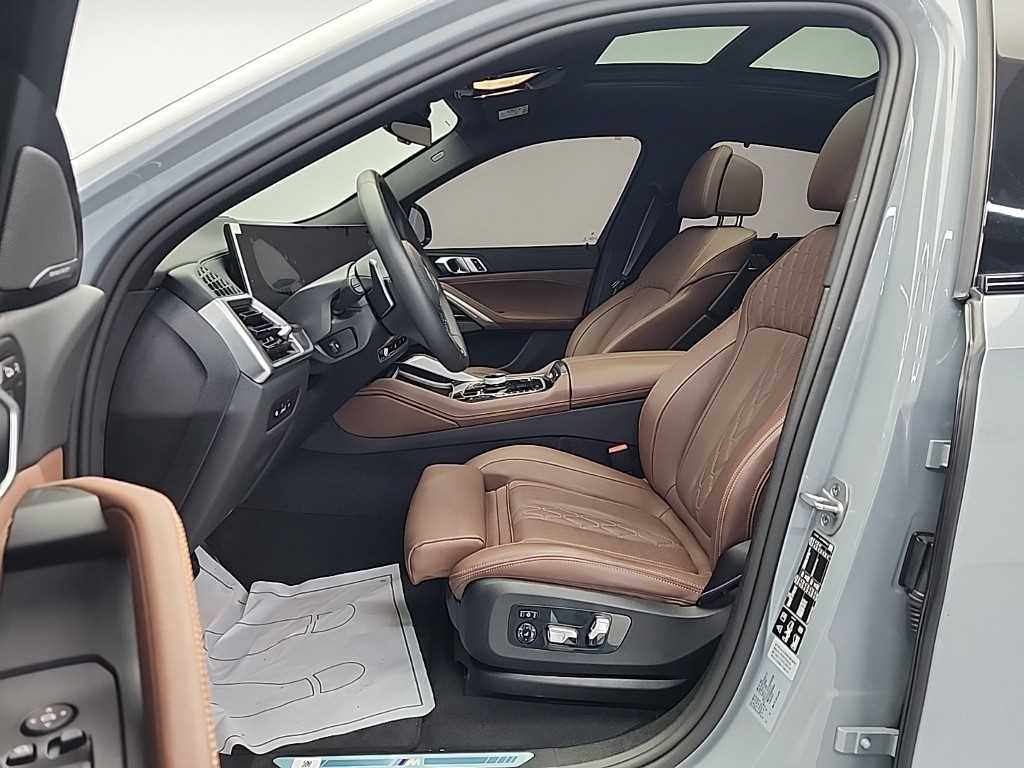 BMW X6(3세대) 40d xDrive M 스포츠 프로 온라인 익스클루시브 - 이미지 18