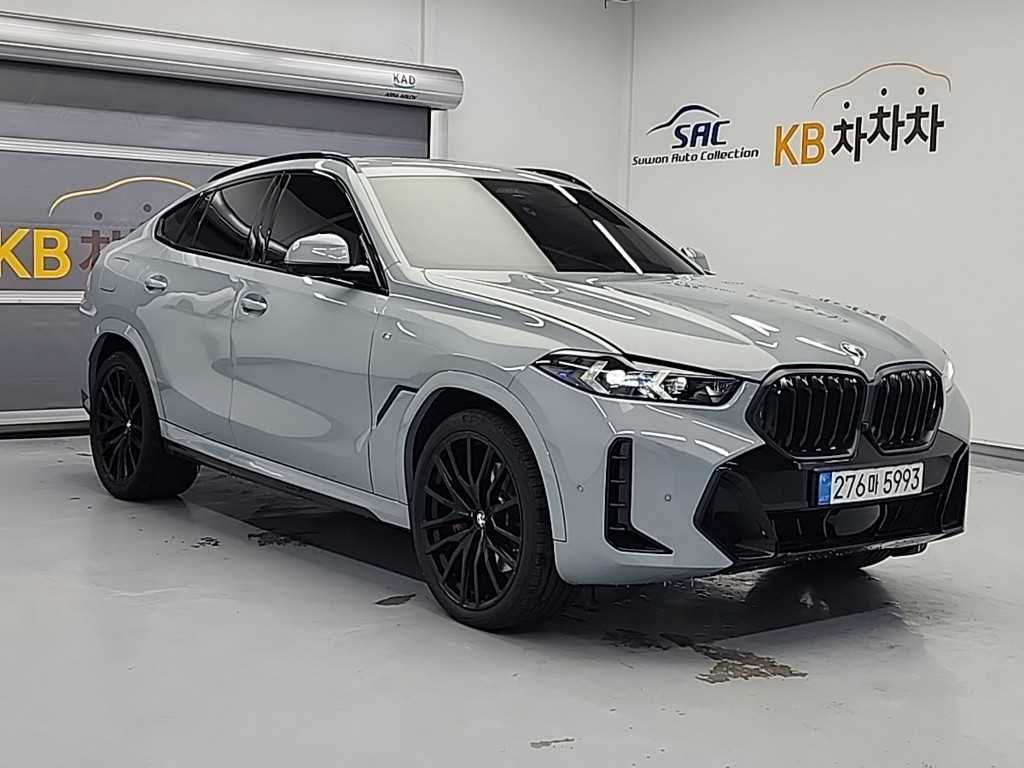 BMW X6(3세대) 40d xDrive M 스포츠 프로 온라인 익스클루시브 - 이미지 13