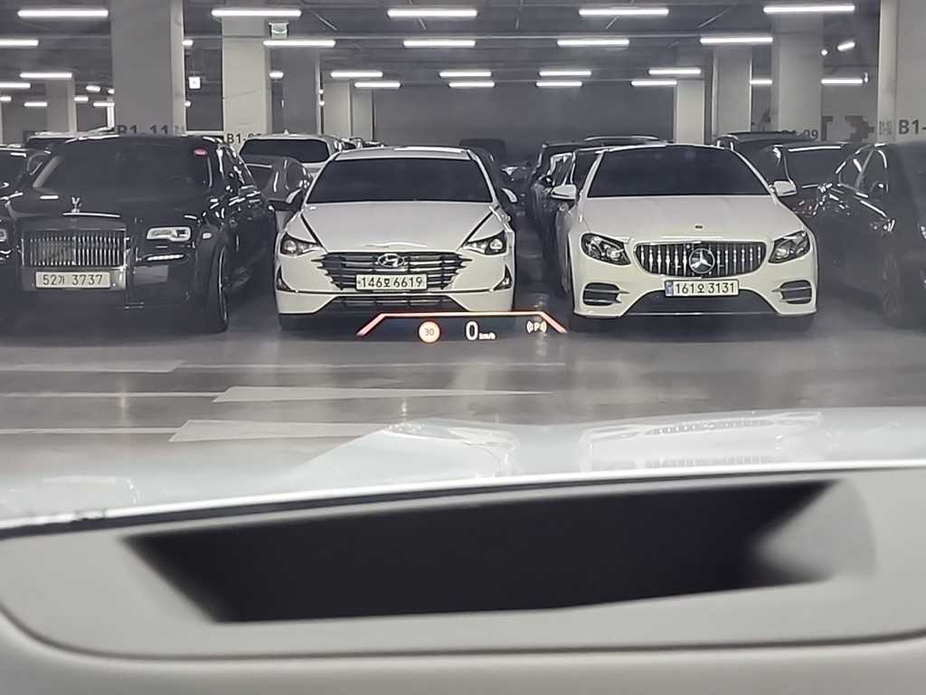 BMW X6(3세대) 40d xDrive M 스포츠 프로 온라인 익스클루시브 - 이미지 20