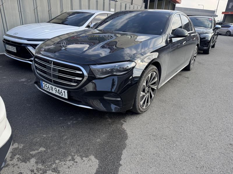 벤츠 E클래스(6세대) E300 4매틱 익스클루시브 - 이미지 2