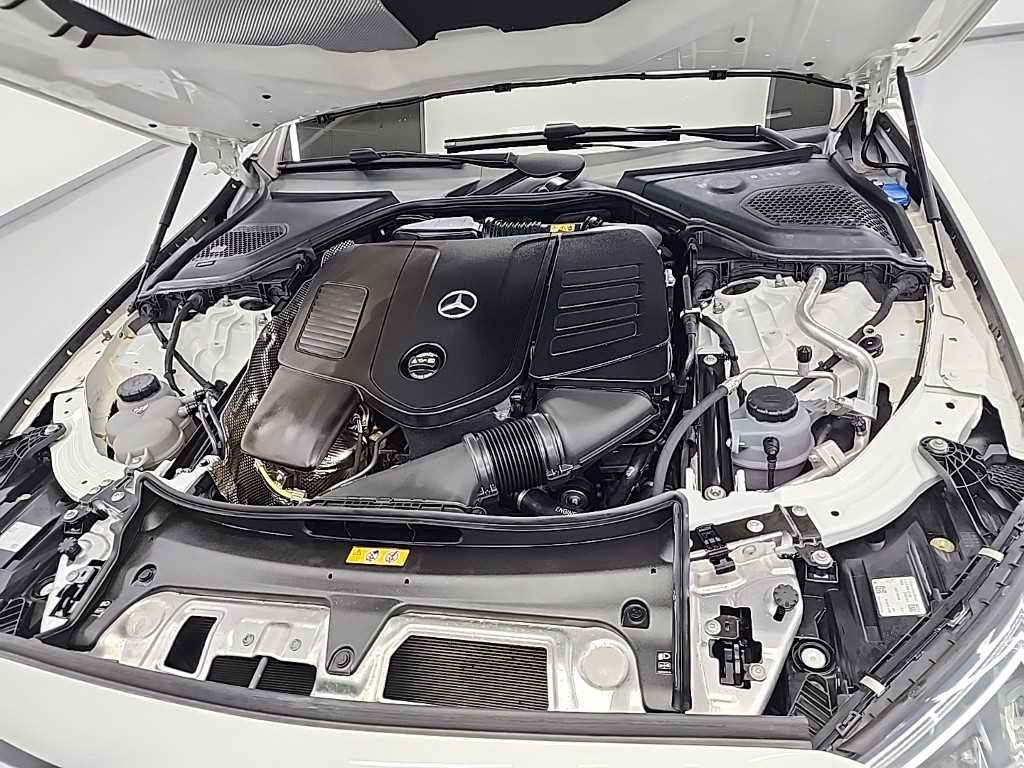 벤츠 E클래스(6세대) E300 4매틱 AMG 라인 - 이미지 12