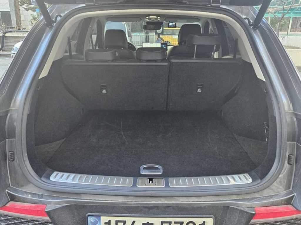 제네시스 GV70 2.5T 2WD 기본형 - 이미지 9