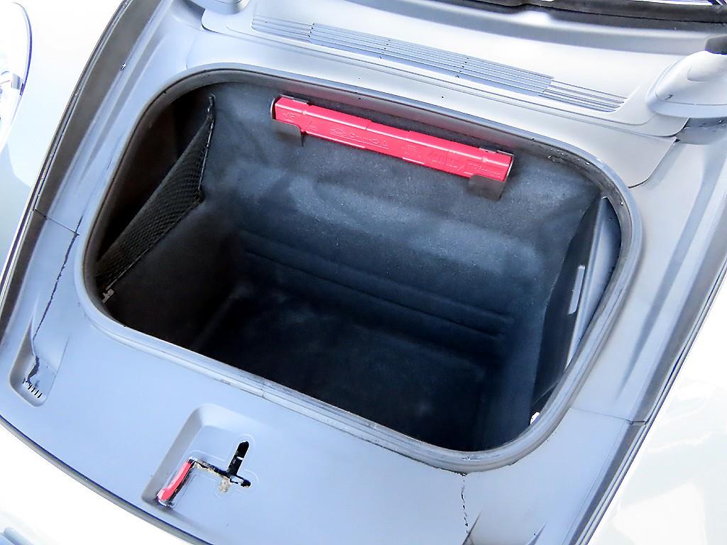 포르쉐 911(992) 카레라 4 카브리올레 GTS - 이미지 11