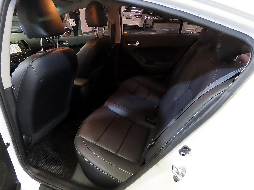 기아 더 뉴K3 1.6 GDI 트렌디 스타일 - 이미지 15