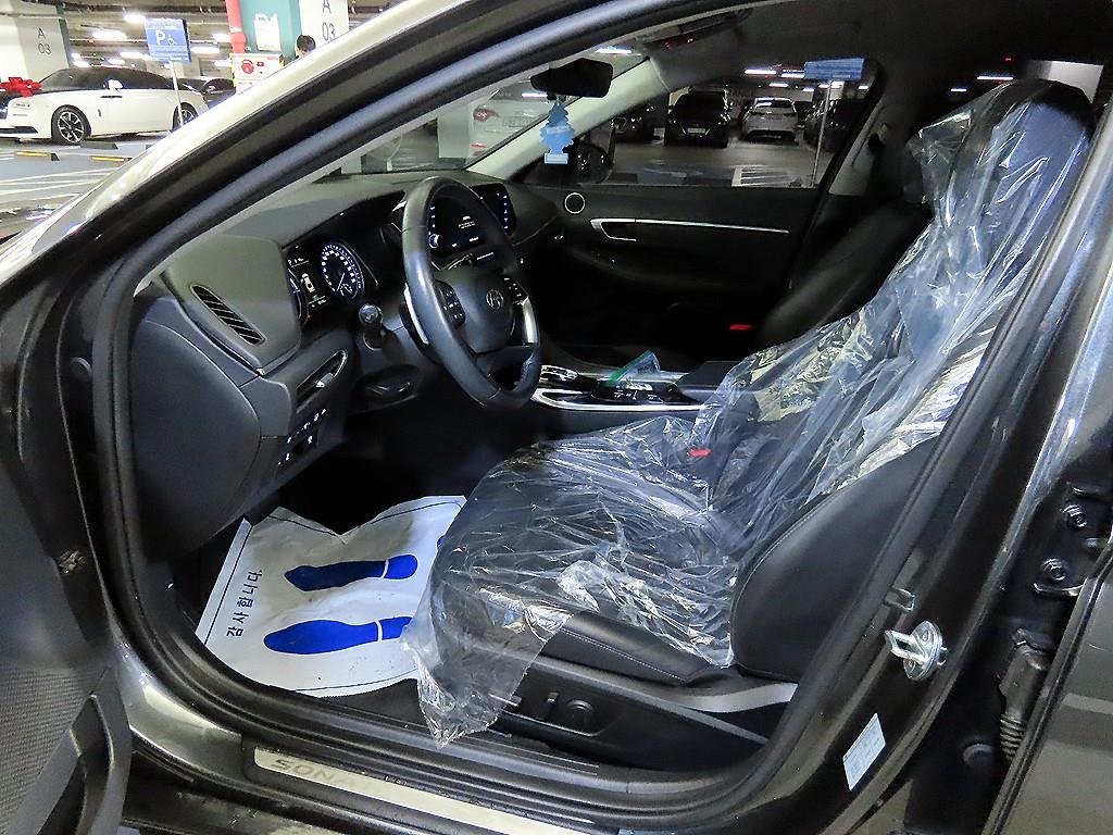 현대 쏘나타(DN8) 하이브리드 2.0 HEV 프리미엄 플러스 - 이미지 19