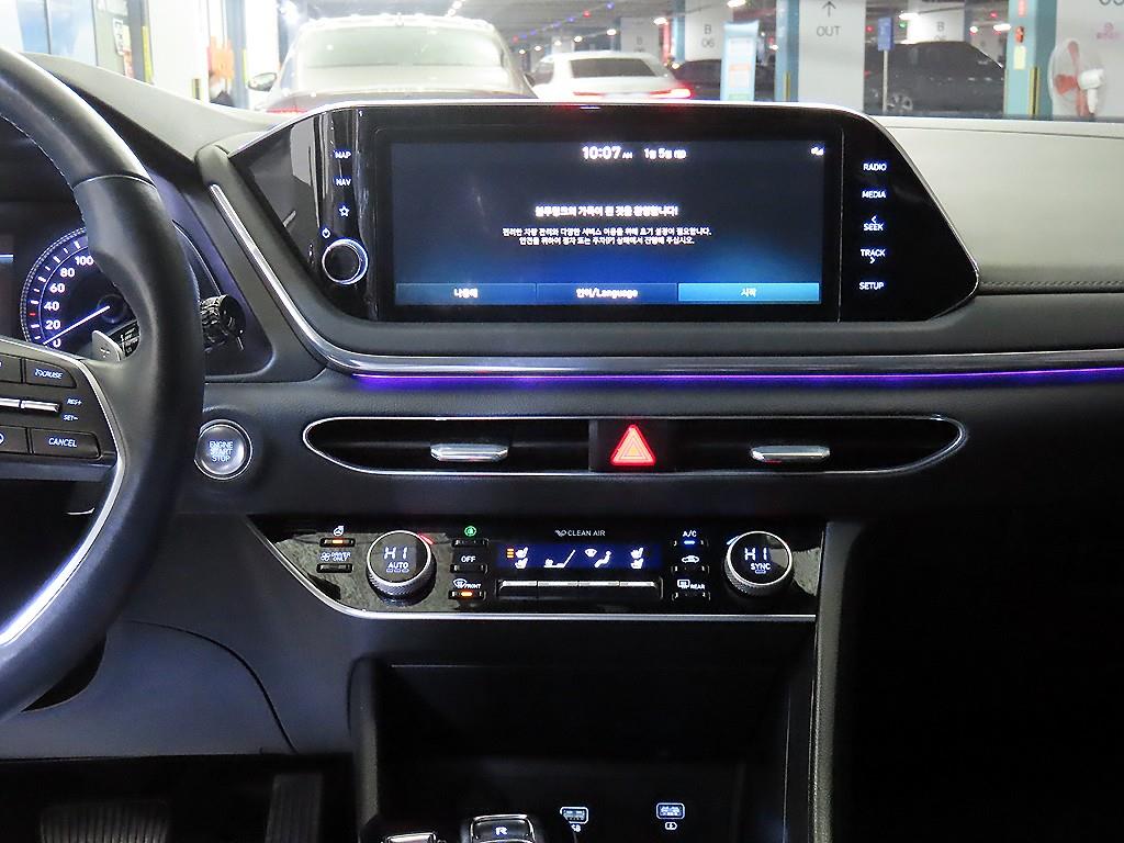 현대 쏘나타(DN8) 하이브리드 2.0 HEV 프리미엄 플러스 - 이미지 11