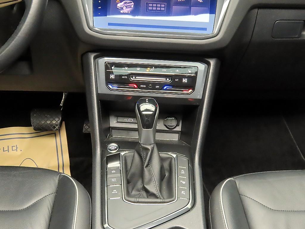 폭스바겐 티구안(2세대) 2.0 TDI 프레스티지 - 이미지 4