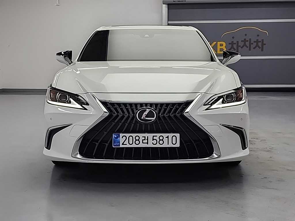 렉서스 ES(7세대) 300h 럭셔리 플러스
