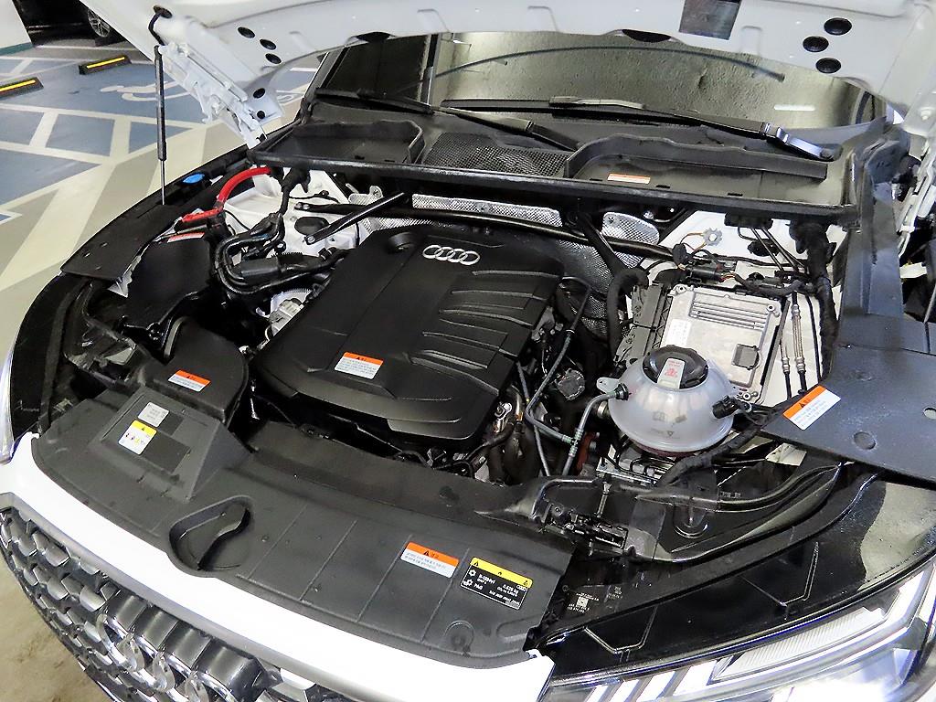 아우디 Q5(2세대) 40 TDI 콰트로 스포트백 프리미엄 - 이미지 10