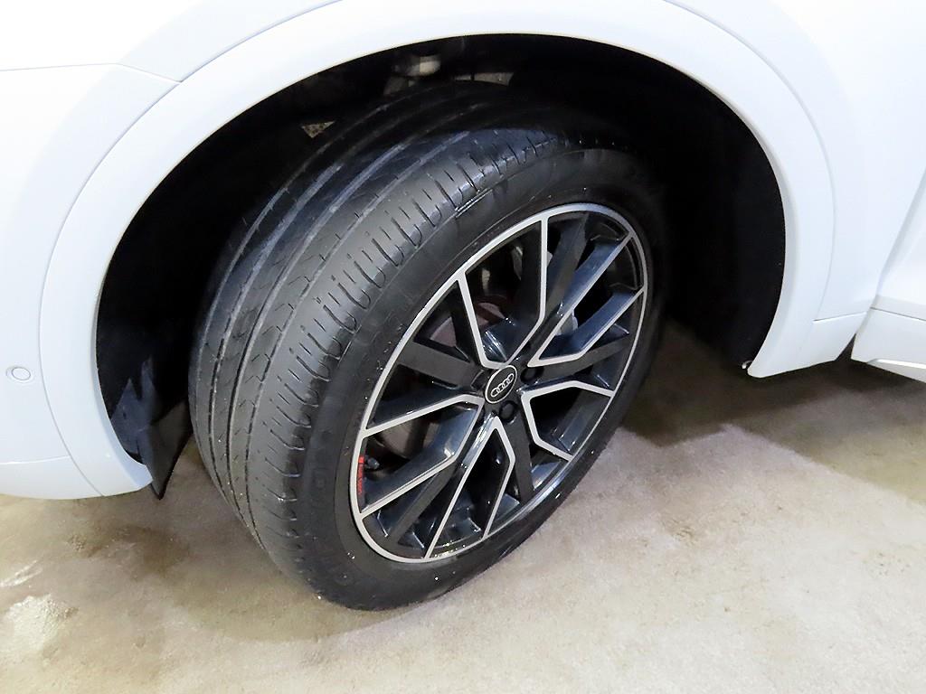 아우디 Q5(2세대) 40 TDI 콰트로 스포트백 프리미엄 - 이미지 20