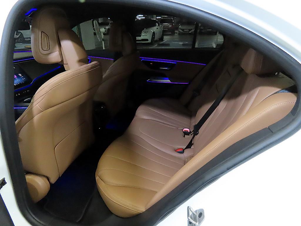 벤츠 E클래스(6세대) E200 아방가르드 - 이미지 13