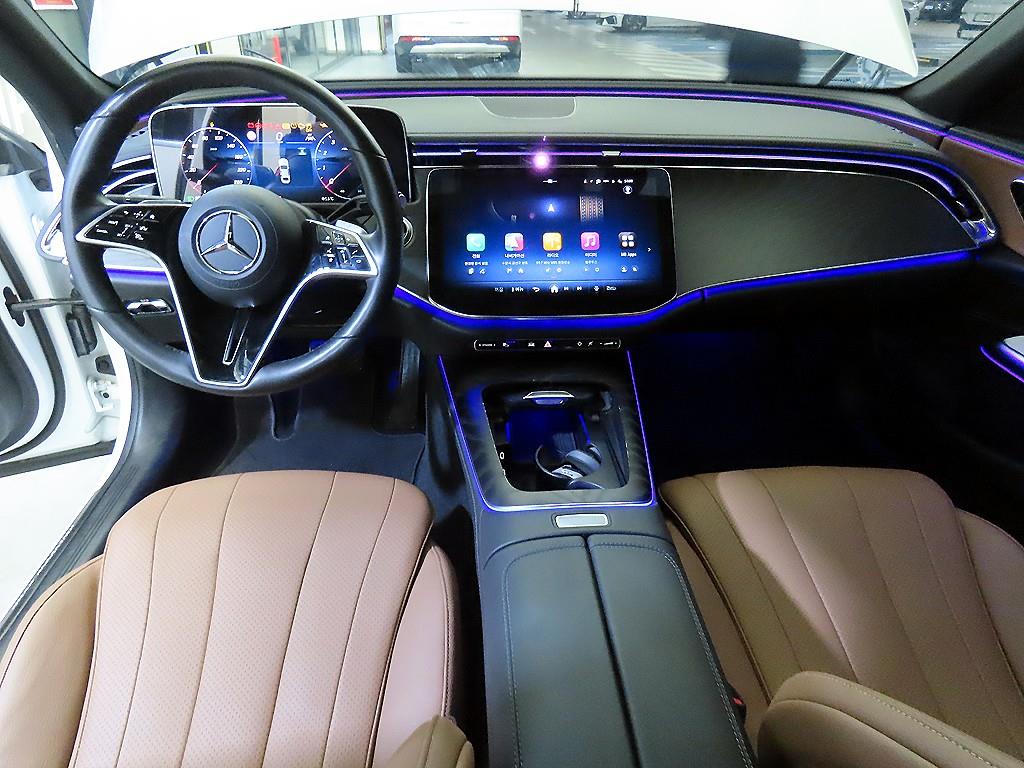 벤츠 E클래스(6세대) E200 아방가르드 - 이미지 4