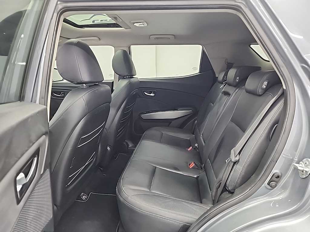 KG모빌리티(쌍용) 뉴 티볼리 에어 1.5 가솔린 터보 업비트 - 이미지 5