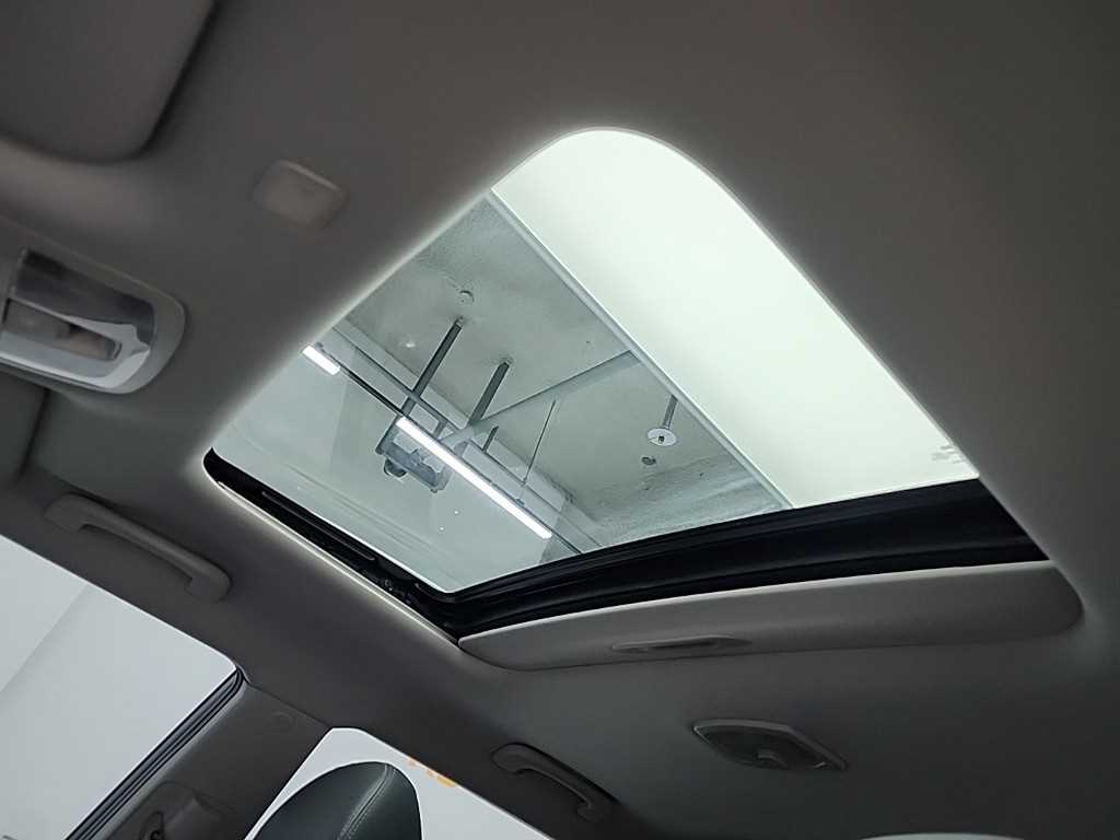 KG모빌리티(쌍용) 뉴 티볼리 에어 1.5 가솔린 터보 업비트 - 이미지 7