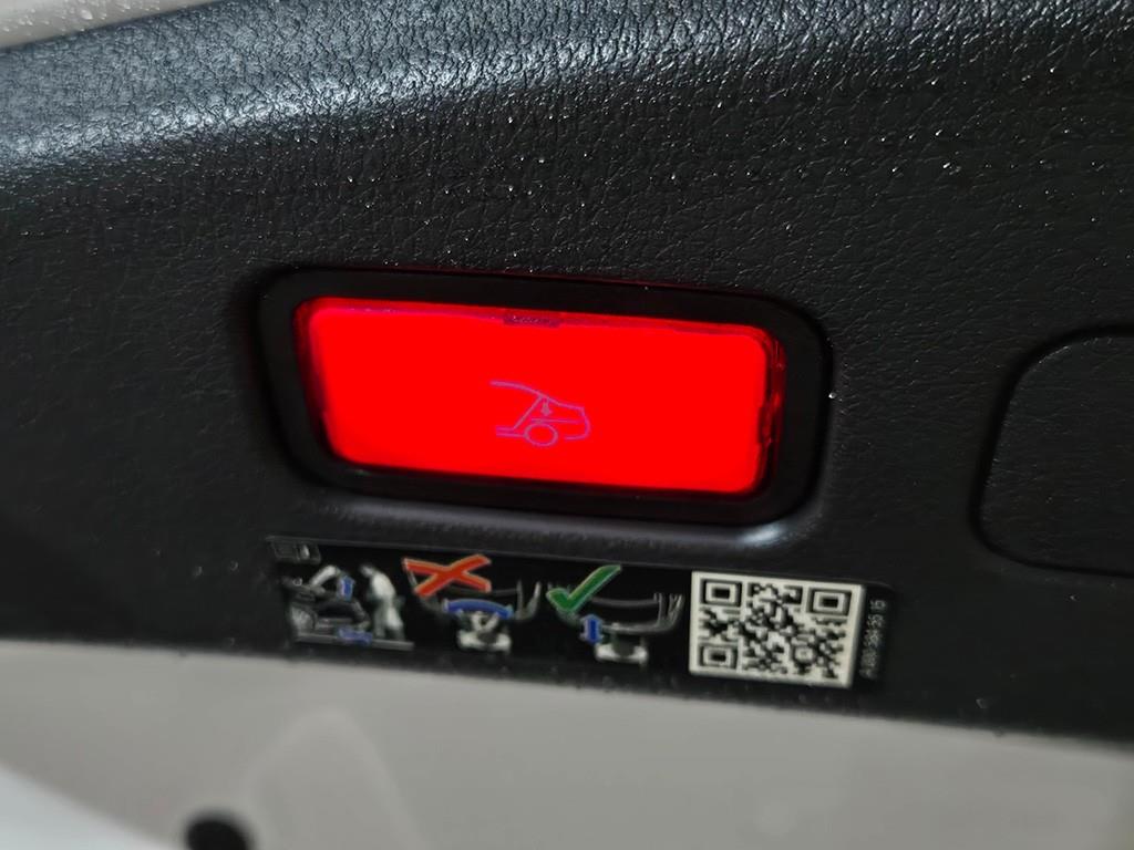 벤츠 CLE CLE 200 카브리올레 - 이미지 2