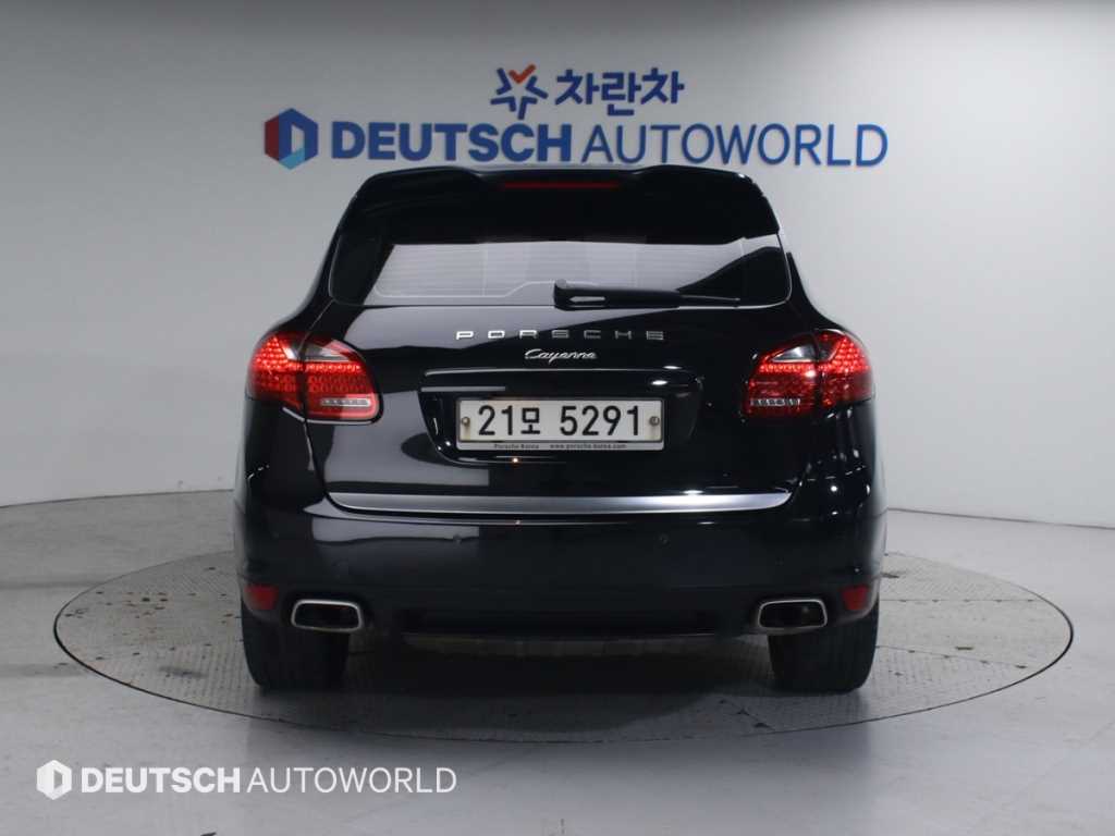 포르쉐 카이엔(2세대) 디젤 3.0 - 이미지 4