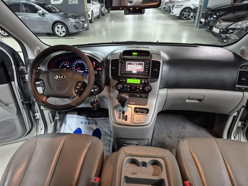 기아 카니발 R 9인승 디젤 GLX 최고급형 - 이미지 13