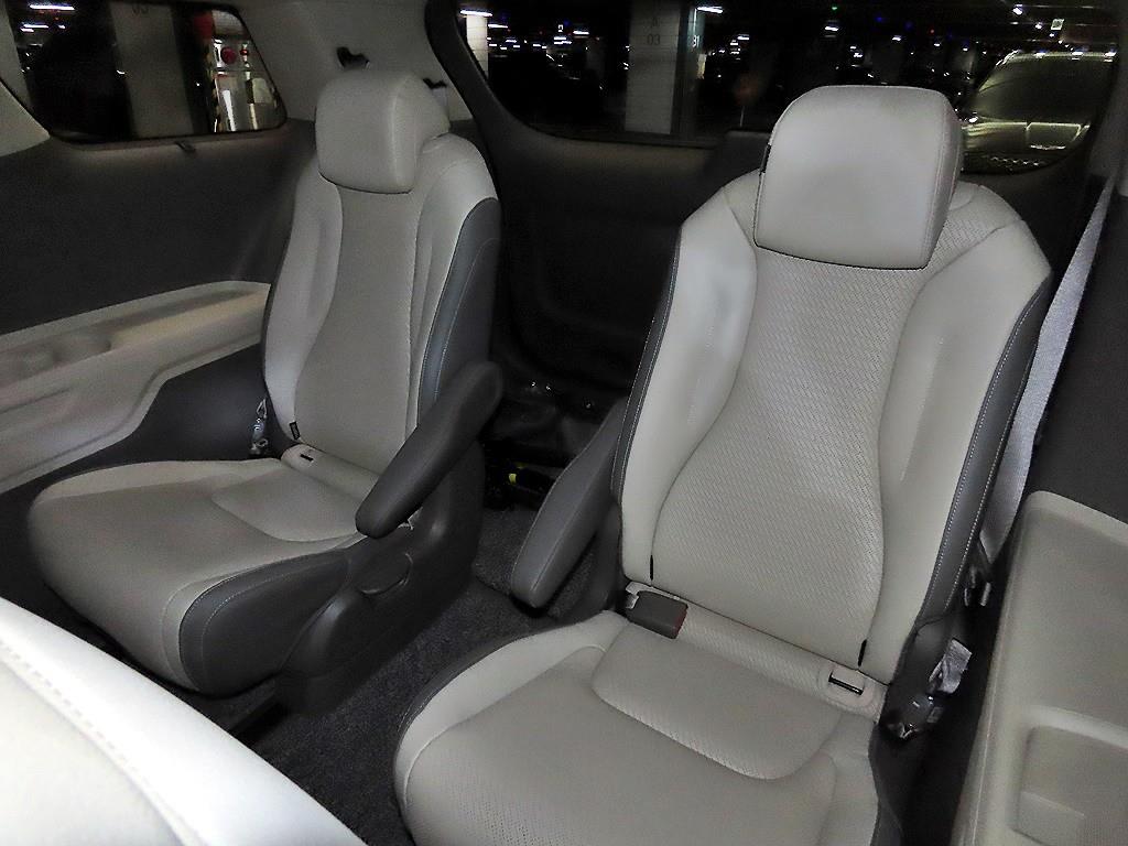 기아 더 뉴카니발(KA4) 9인승 가솔린 시그니처 그래비티 - 이미지 13