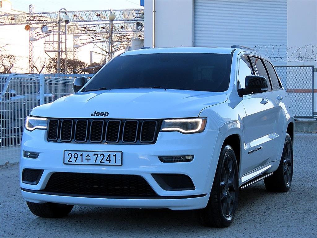 지프 그랜드 체로키(WK2) 3.6 V6 - 이미지 4