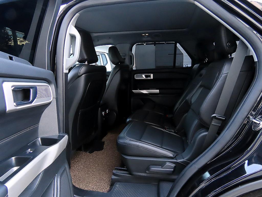 포드 익스플로러(6세대) 2.3 AWD 리미티드 - 이미지 3