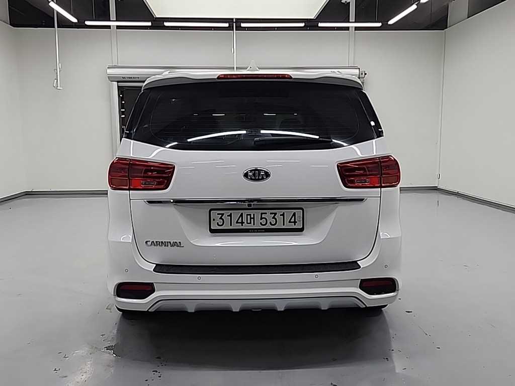 기아 더 뉴카니발 9인승 디젤 럭셔리 - 이미지 13