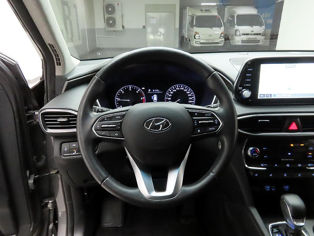 현대 싼타페(TM) R2.2 2WD 프레스티지 - 이미지 17