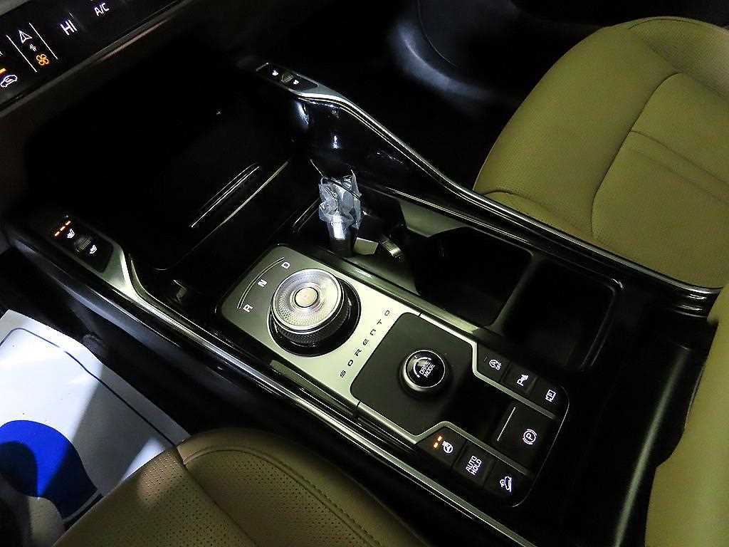 기아 더 뉴쏘렌토(MQ4) 2.5 가솔린 2WD 노블레스 - 이미지 9