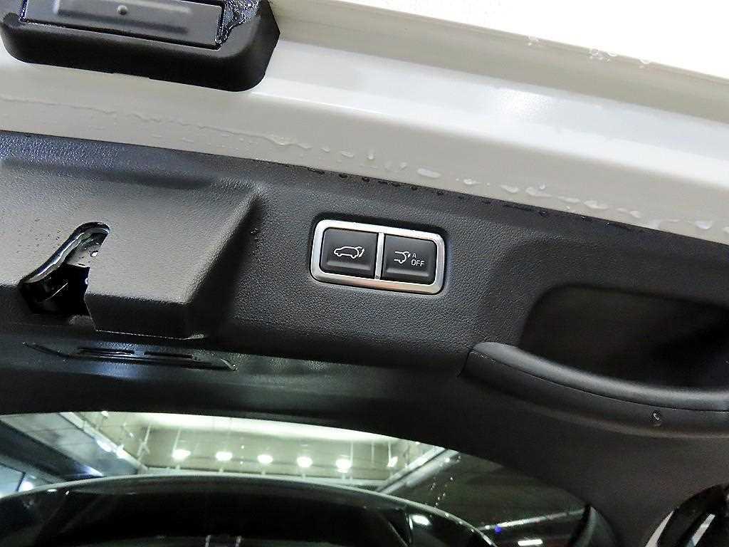 기아 더 뉴쏘렌토(MQ4) 2.5 가솔린 2WD 노블레스 - 이미지 17