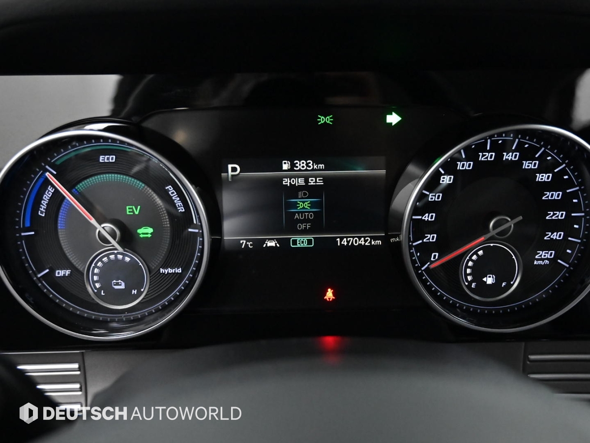 현대 더 뉴그랜저IG 하이브리드 2.4 HEV 프리미엄 초이스 - 이미지 5