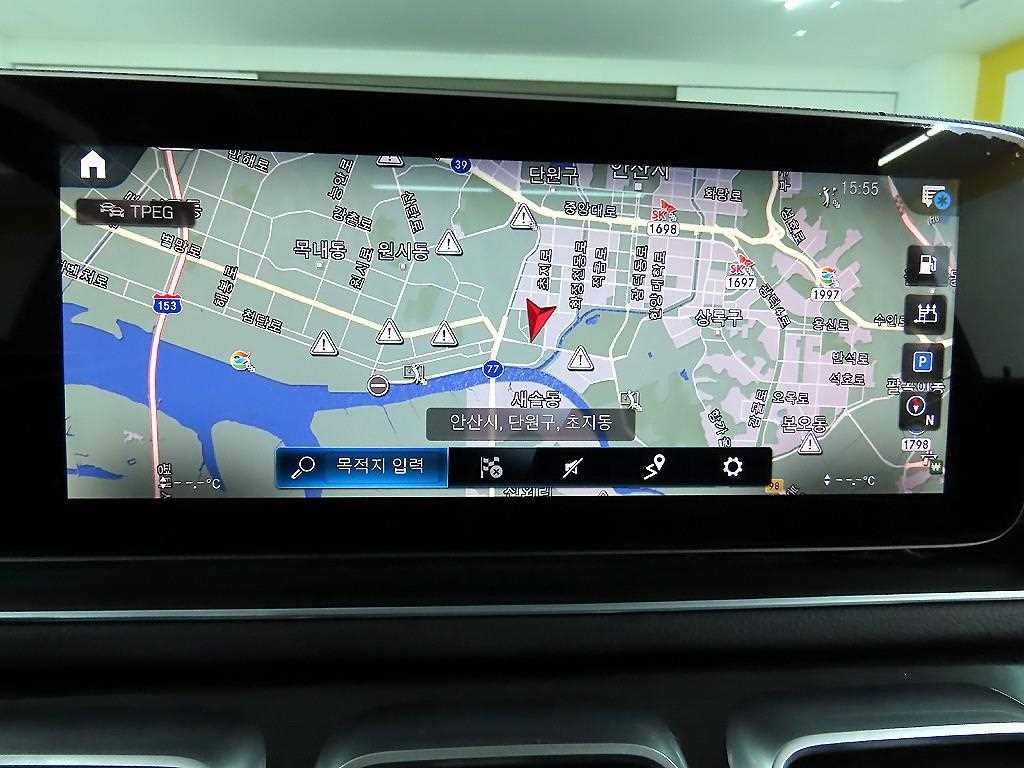 벤츠 GLE클래스(4세대) GLE 300d 4매틱 - 이미지 11