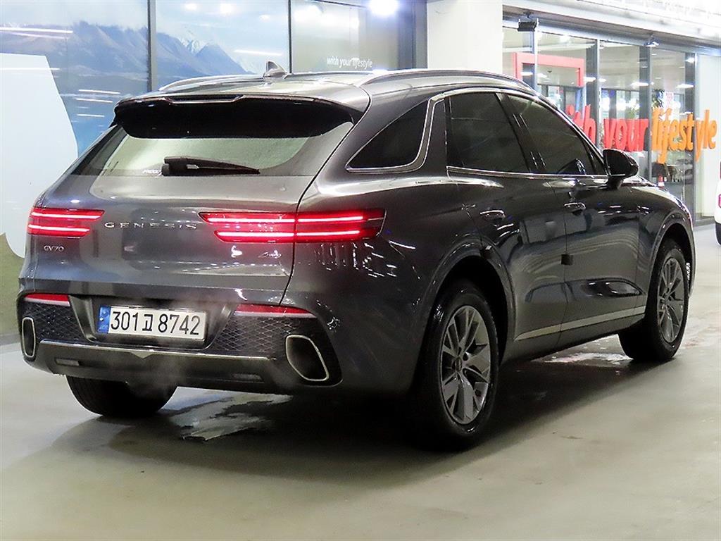제네시스 GV70 2.5T AWD 기본형 - 이미지 19