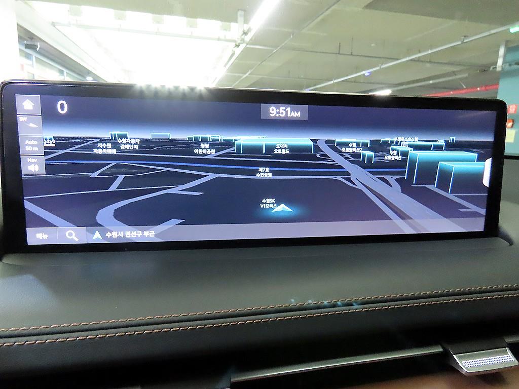 제네시스 GV70 2.5T AWD 기본형 - 이미지 18