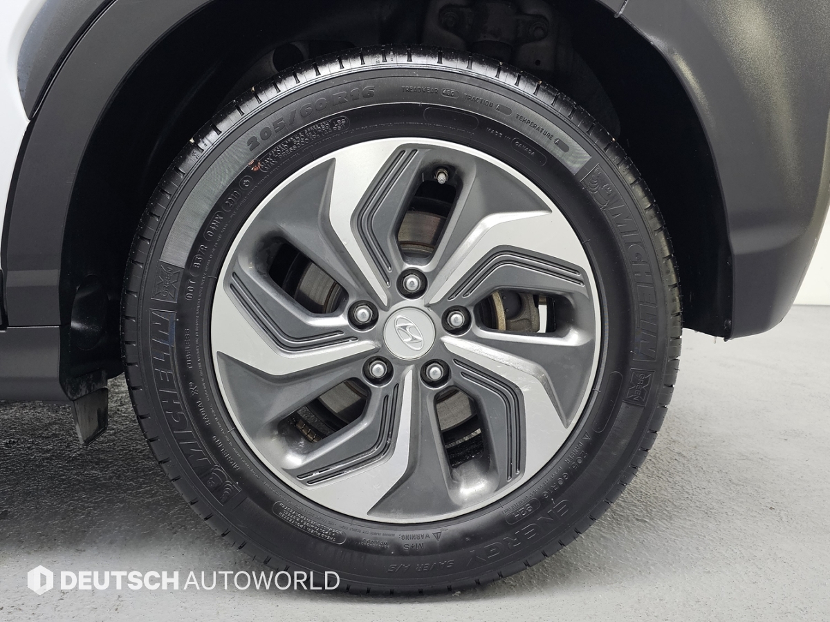 현대 코나 하이브리드 1.6 HEV 모던 스페셜 - 이미지 17