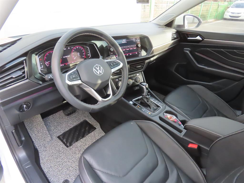 폭스바겐 제타(7세대) 1.5 TSI 프레스티지 - 이미지 7