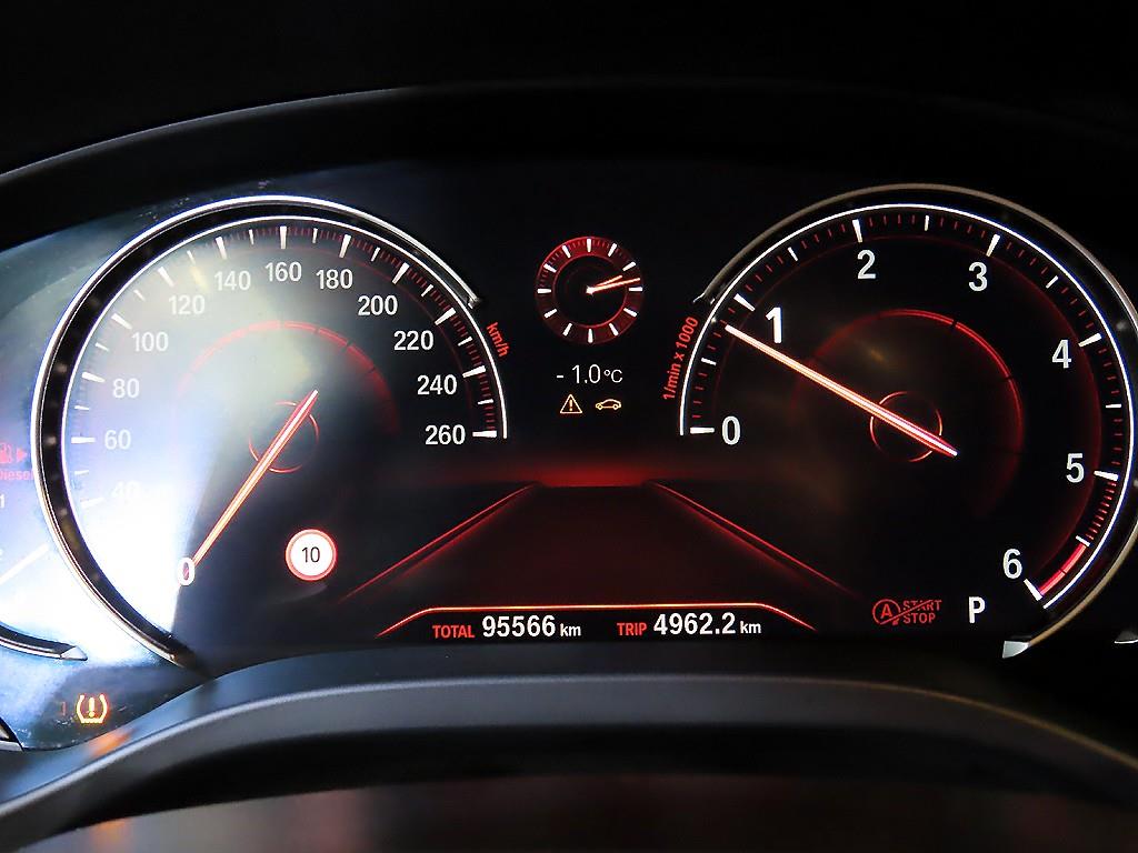 BMW X4(2세대) 20d xDrive M스포츠 - 이미지 11