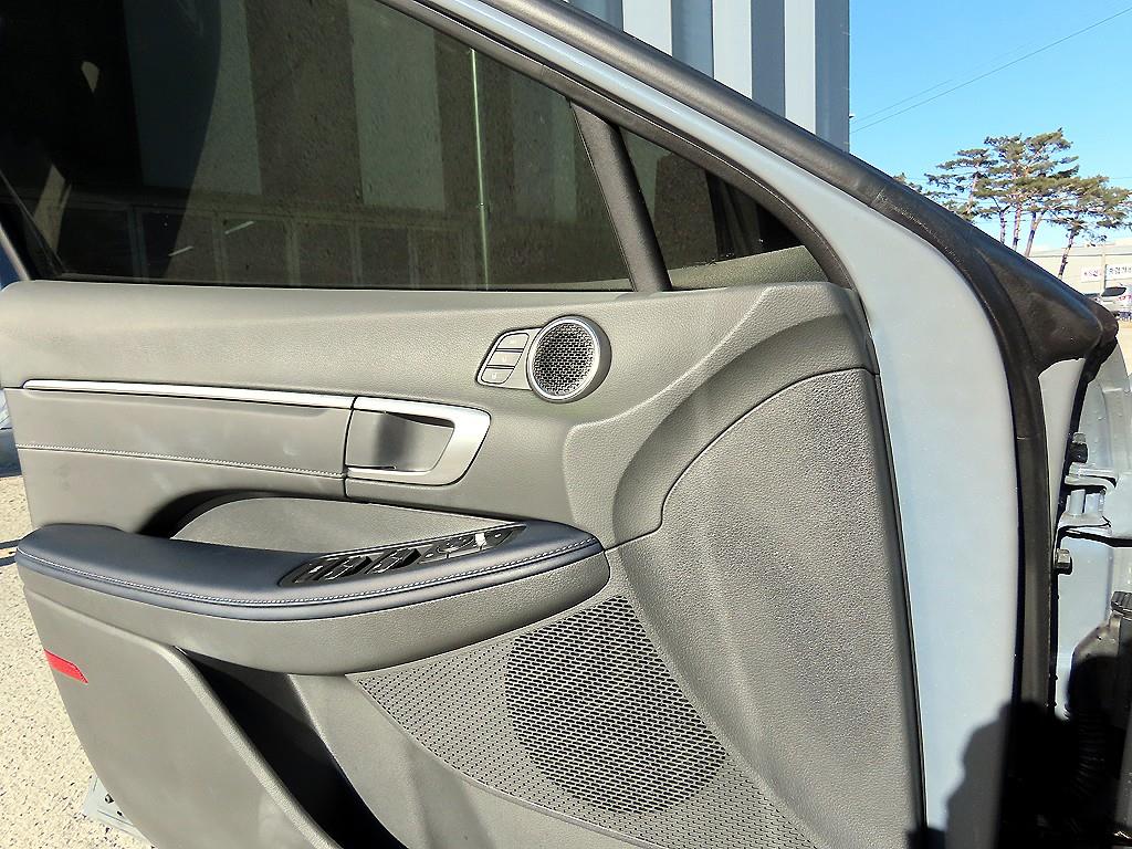 현대 쏘나타 디 엣지 가솔린 1.6 터보 익스클루시브 - 이미지 16