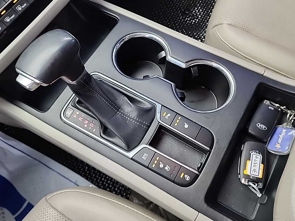 기아 더 뉴카니발 9인승 디젤 럭셔리 - 이미지 14