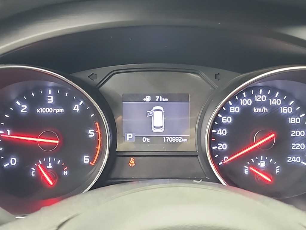 기아 더 뉴카니발 9인승 디젤 럭셔리 - 이미지 6