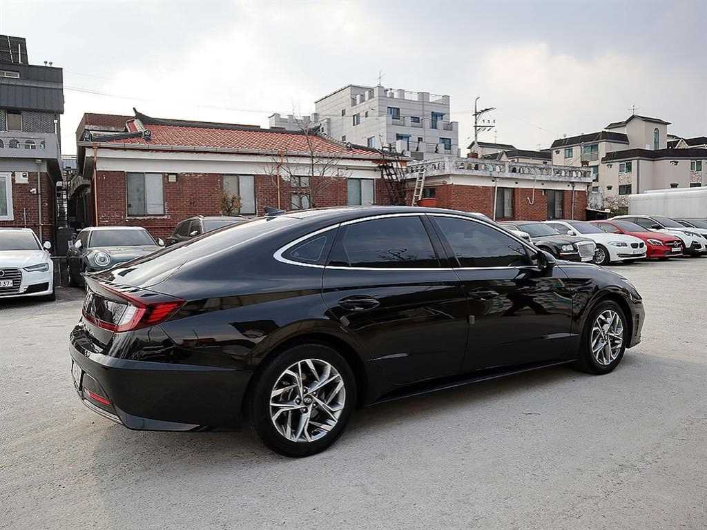 현대 쏘나타(DN8) G2.0 프리미엄 플러스 - 이미지 15