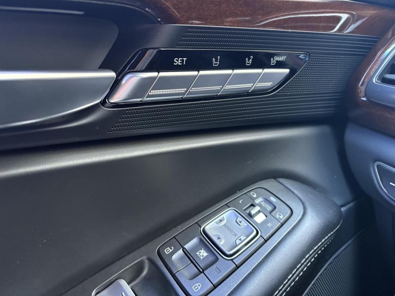 제네시스 EQ900 3.8 GDi AWD 프리미엄 럭셔리 - 이미지 3