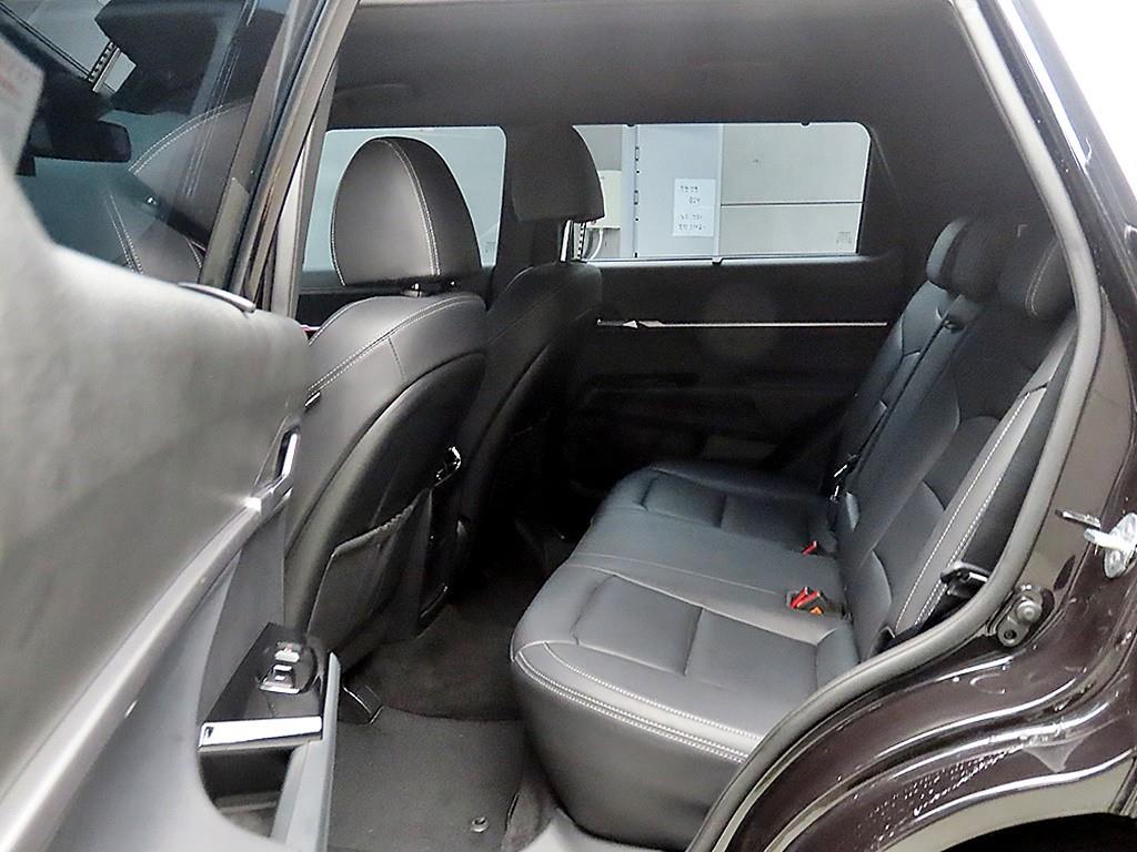 KG모빌리티(쌍용) 토레스 1.5 GDI-T 4WD T7 - 이미지 17