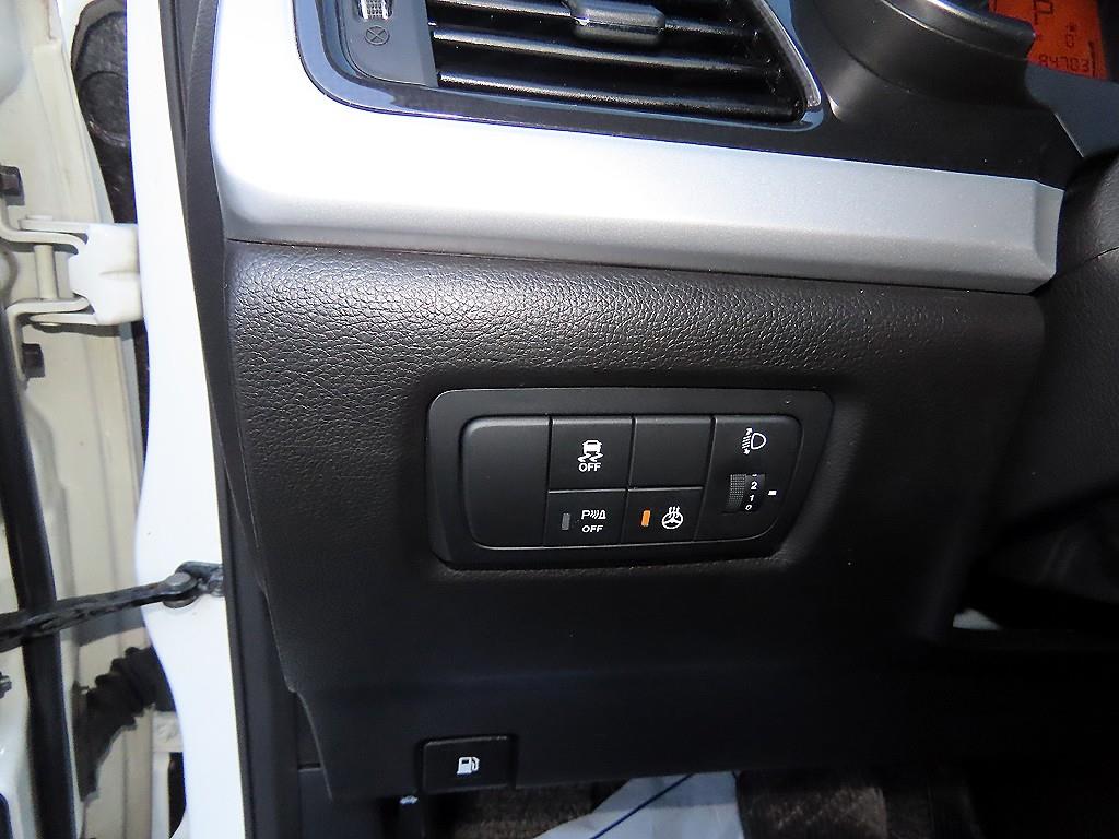 KG모빌리티(쌍용) 뉴 스타일 코란도 C 2.2 2WD RX 고급형 - 이미지 3