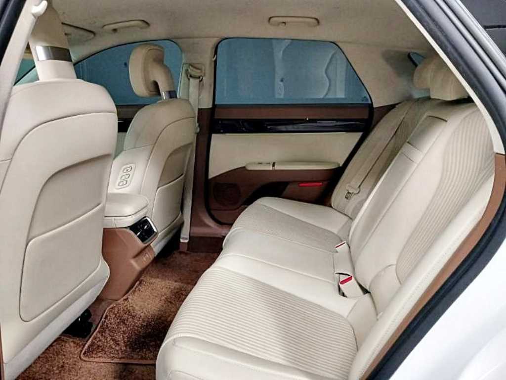 현대 디 올뉴그랜저 하이브리드 1.6 하이브리드 캘리그래피 - 이미지 6